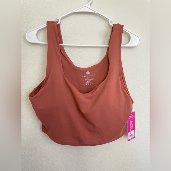 Yogalicious Sport Bra - Picture 1 of 7